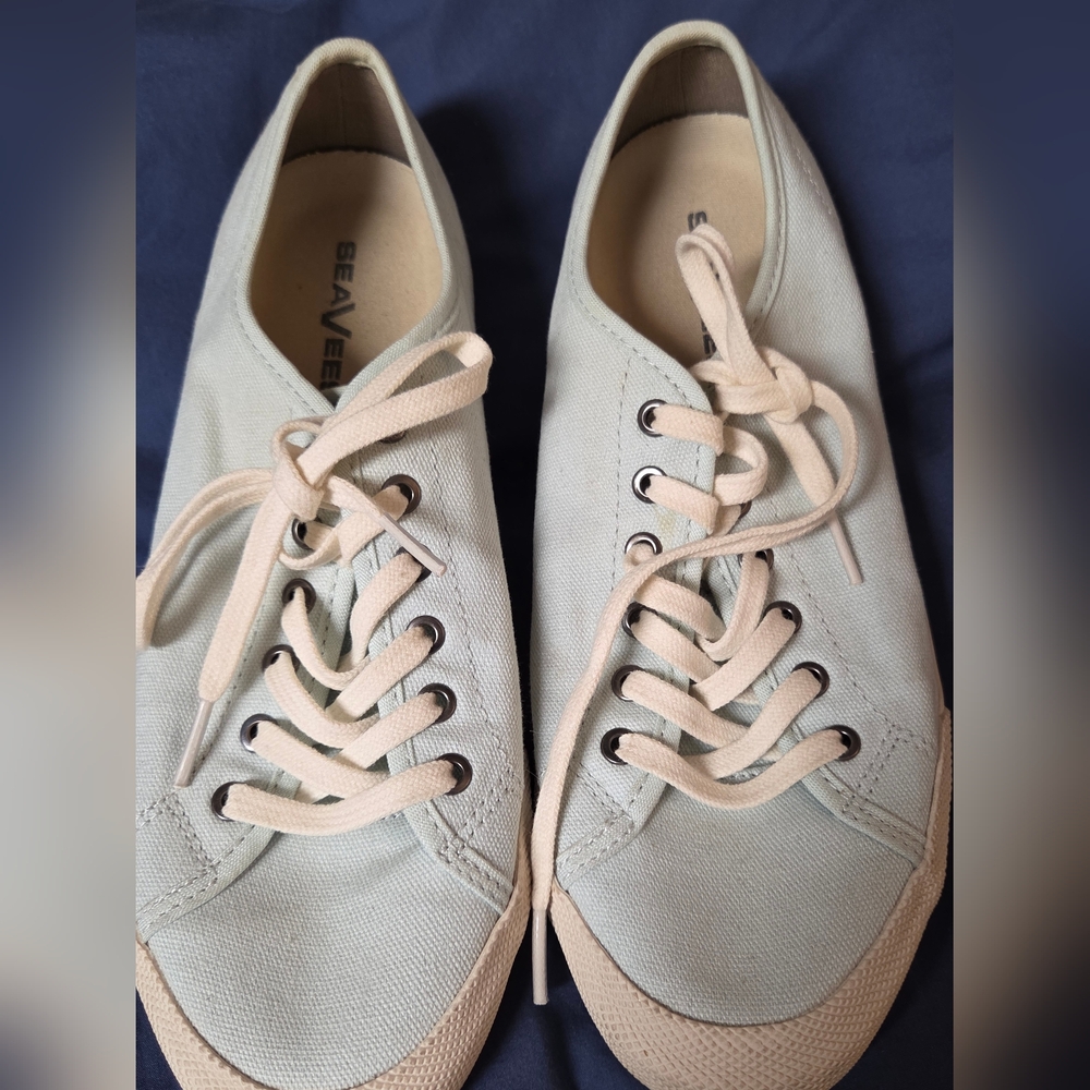 SeaVees Women's Sneakers  Canvas